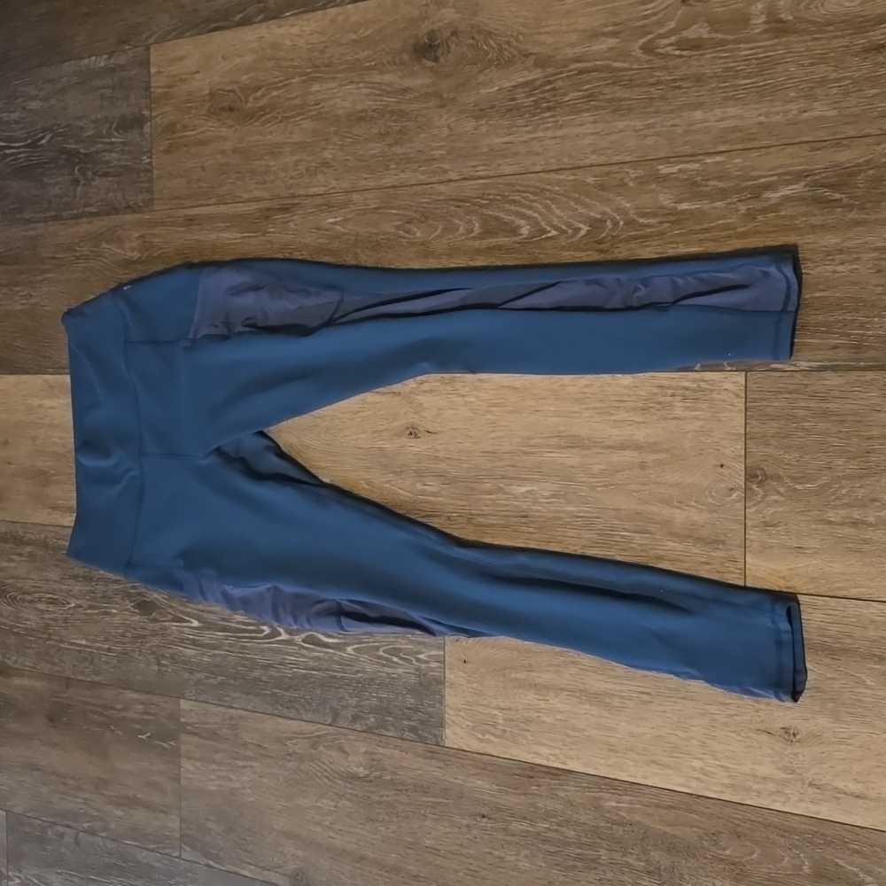 Power Hold by Fabletic Women's Small Athletic Leggings Pants